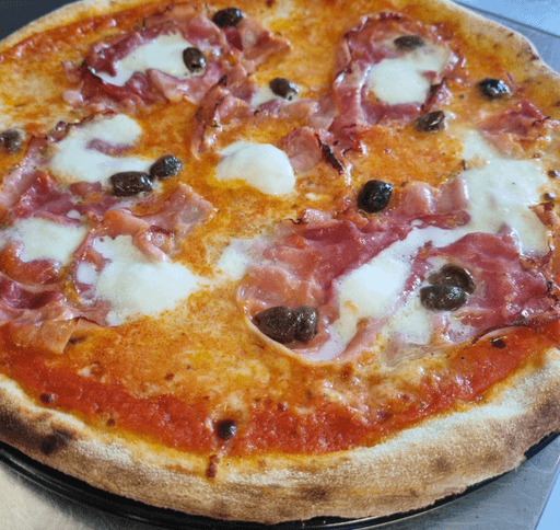 Porchetta,bufala e olive taggiasche 